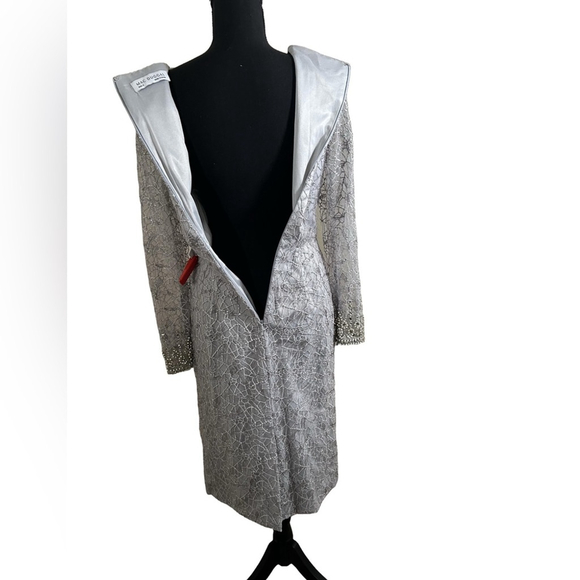 NWT Mac Duggal Platinum Long Sheer Sleeve V-Neck Midi Dress Size 6 Style #12408 - Picture 3 of 14